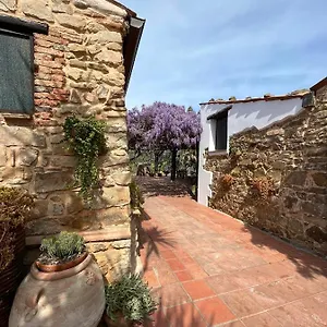 Tenuta Luogo Marchese Farm stay